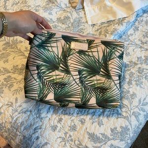 Makeup/Toiletries Bag